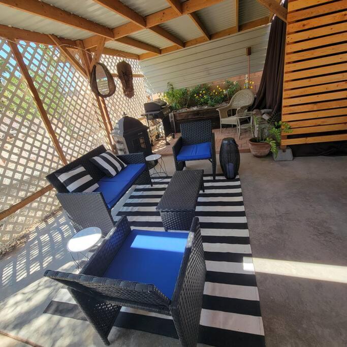 Desert Oasis With Hot Tub! Лас-Крусес Экстерьер фото